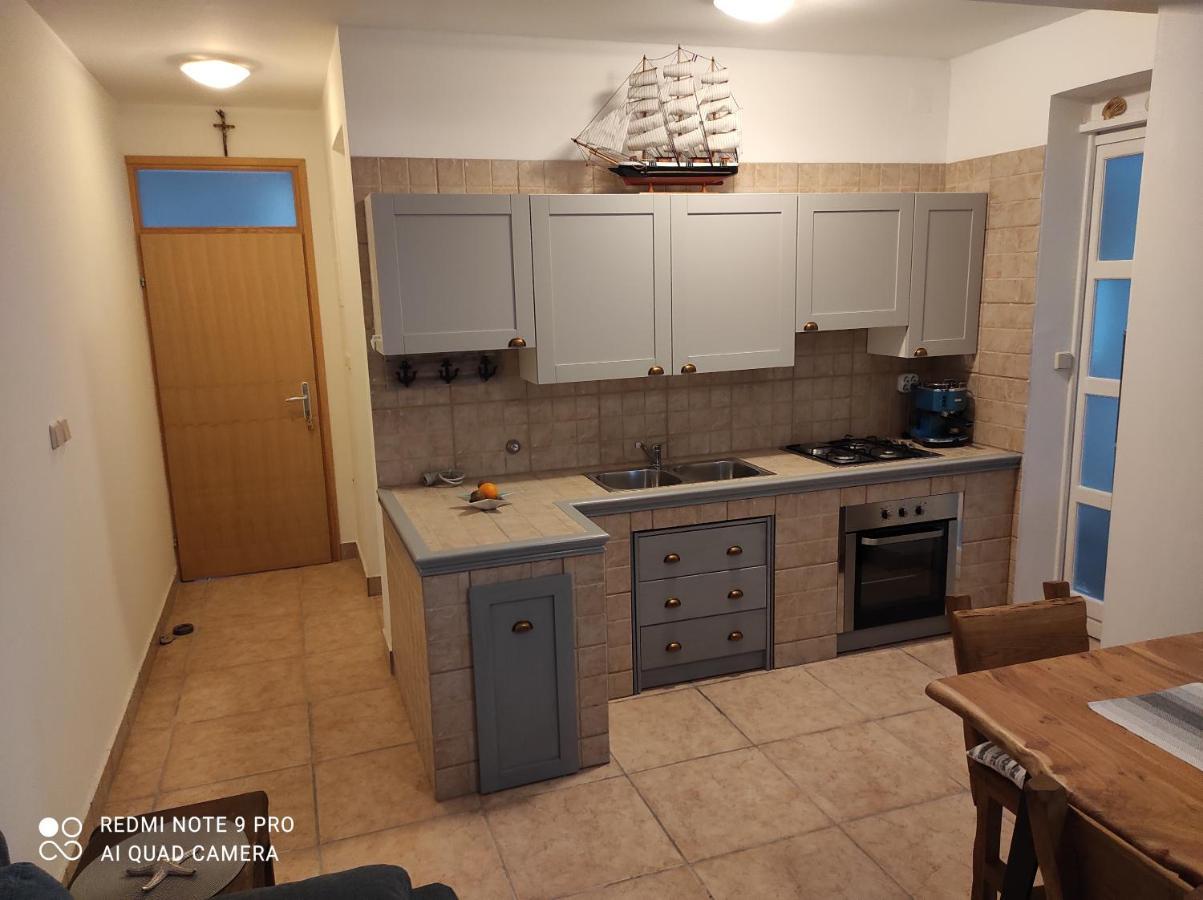 Galboka Nine Daire Nerezine Dış mekan fotoğraf